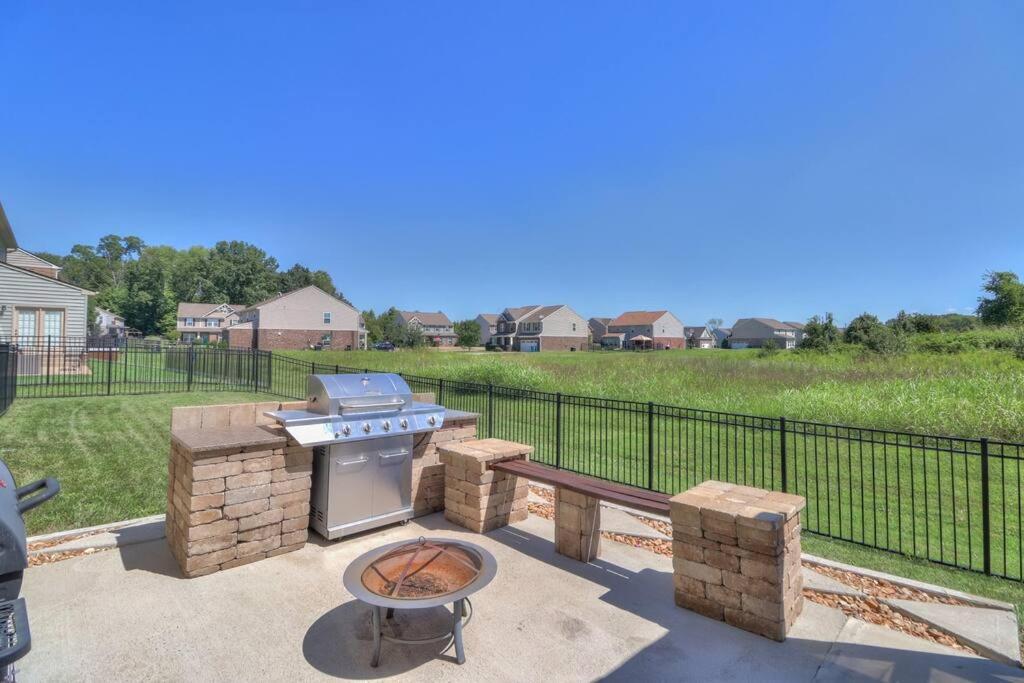The Muirwood Lux Sleeps 10 Murfreesboro Exterior foto